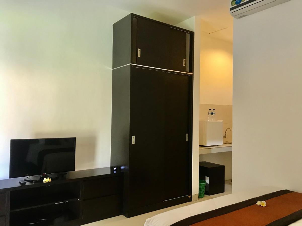 The Celuk Homestay Jimbaran Zewnętrze zdjęcie