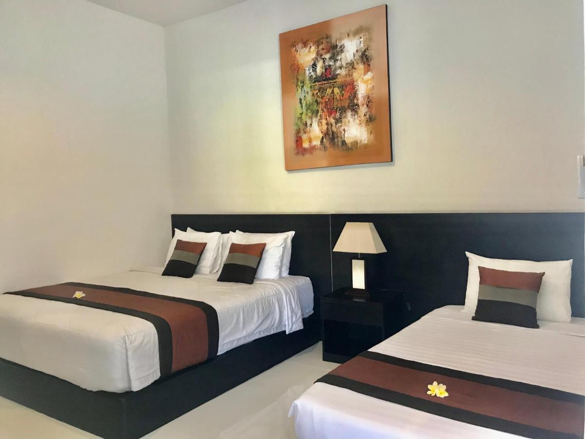 The Celuk Homestay Jimbaran Zewnętrze zdjęcie