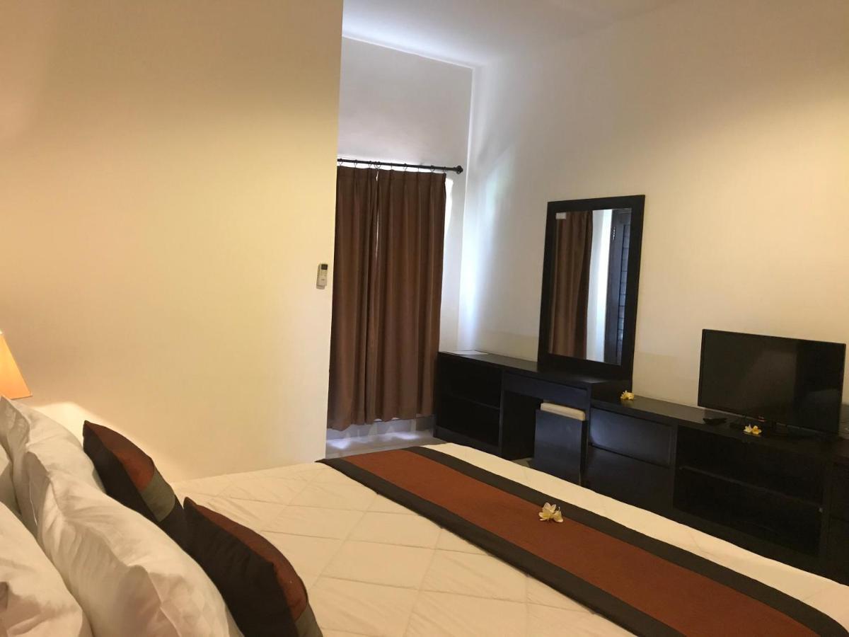 The Celuk Homestay Jimbaran Zewnętrze zdjęcie